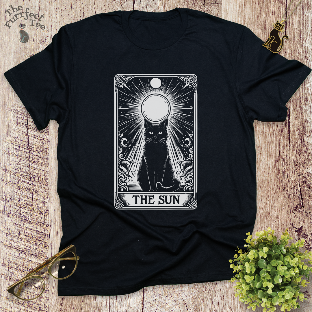 Tarot card sun cat t-shirt