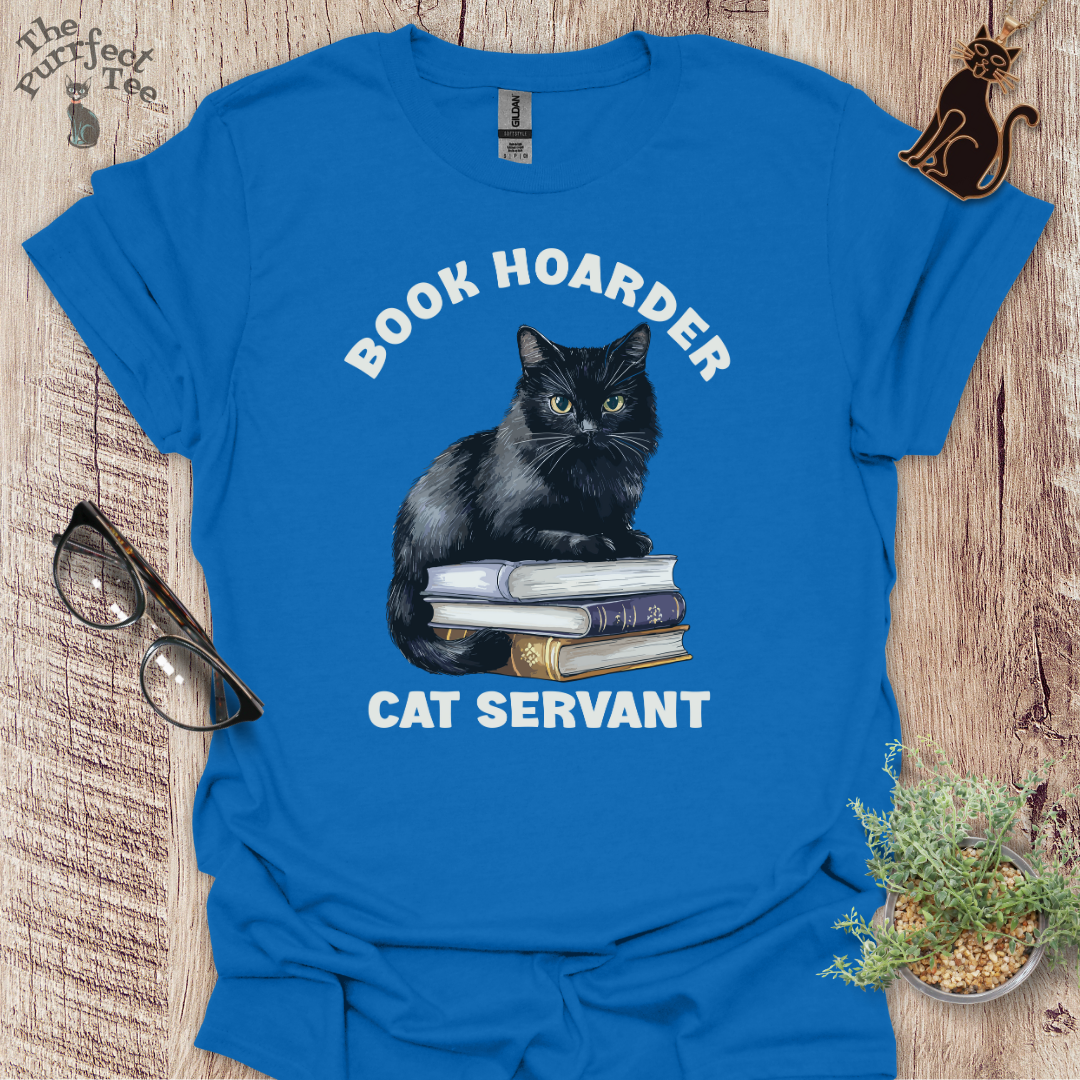Book hoarder cat servant cat t-shirt