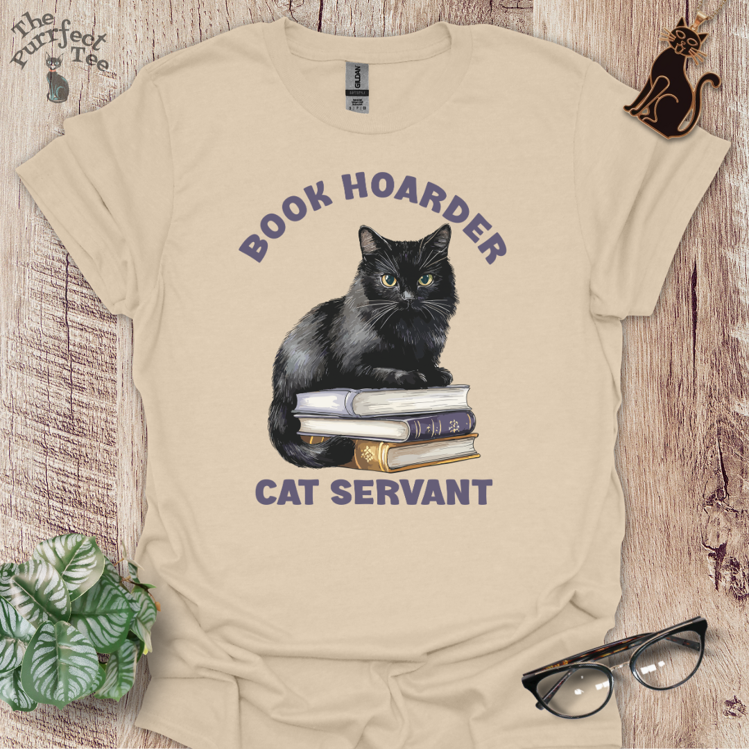 Book hoarder cat servant cat t-shirt