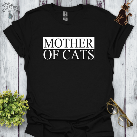 Mother of cats white/black