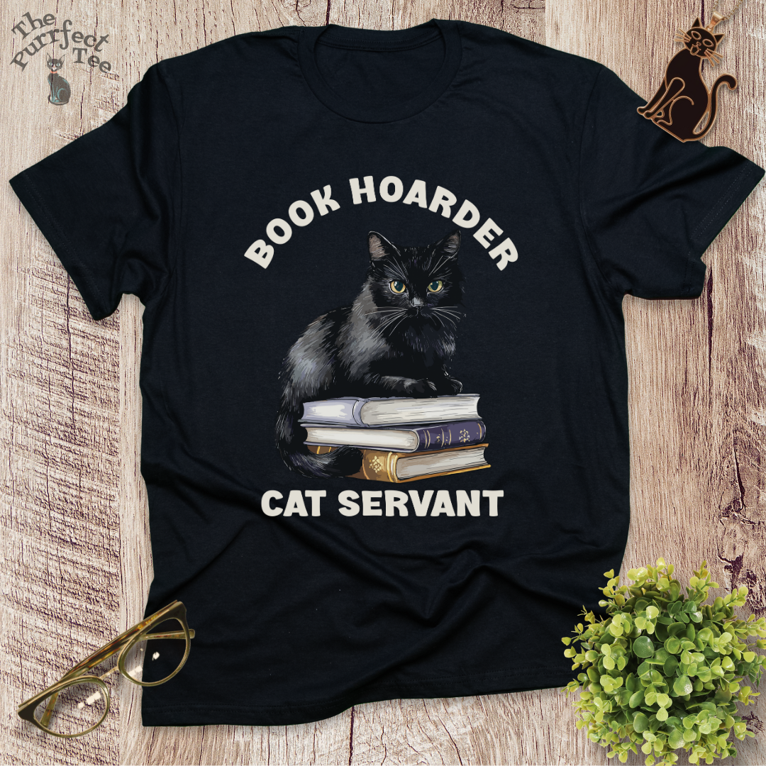 Book hoarder cat servant cat t-shirt